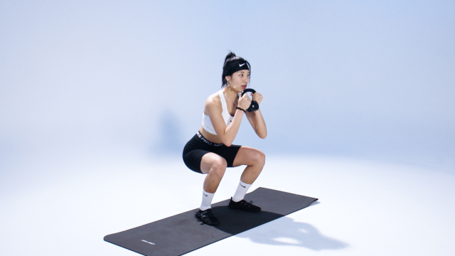 4. 엉덩이와 허벅지를 단단히 : 고블릿 스쿼트